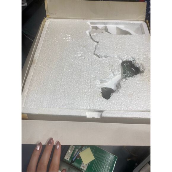 Department 56 Tower of London set - Picture 14 of 14